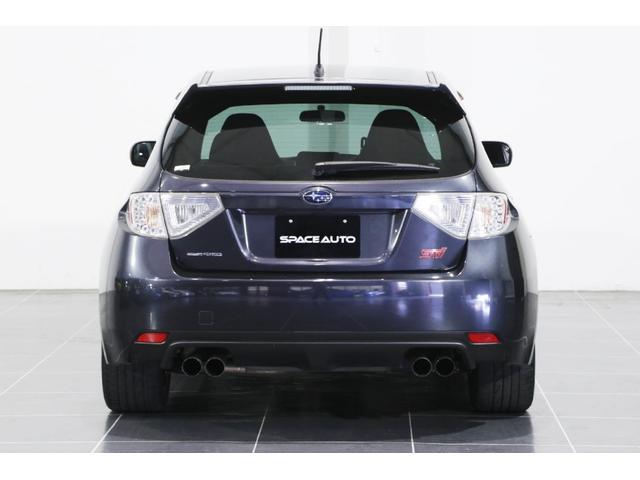 WRX STi 5ドアハッチ 6速MT ノーマル車(8枚目)