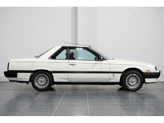 Nissan Skyline 00rs 19 White Km Details Japanese Used Cars Goo Net Exchange