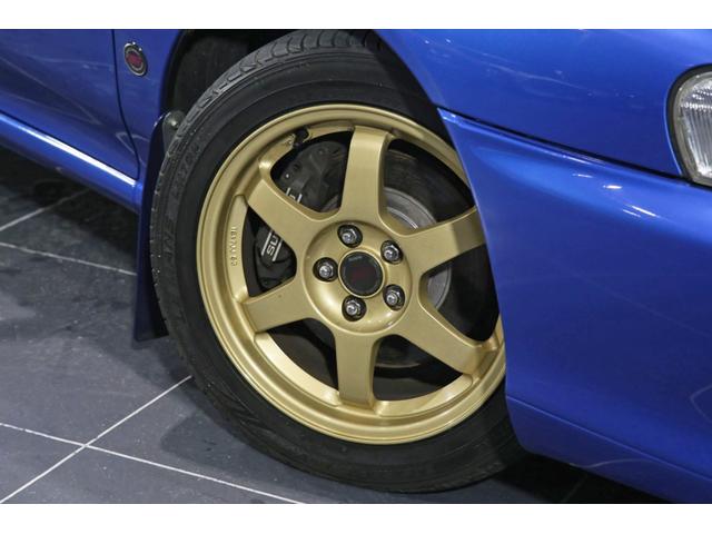 ＷＲＸ　ＲＡ　ＳＴｉバージョンＶＩ　リミテッド　平成１２年式／ＥＪ２０ターボ／ワンオーナー車／フルノーマル車／純正ＲＡＹＳ１６インチアルミ／／純正大型リアスポイラー／ルーフベンチレーター(23枚目)