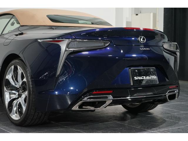 ＬＣ５００　コンバーチブル　／令和３年式／メーカー保証書付／マークレビンソンサウンド／オーカー色内装／サンドベージュソフトトップ／２１インチアルミ／純正ナビ＆ＴＶ／バックカメラ／スペアキー＆カードキー(25枚目)