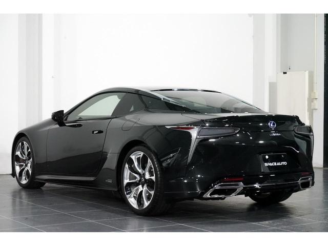 ＬＣ ＬＣ５００ｈ　Ｌパッケージ　／平成２９年式／ＴＲＤエアロパーツ／純正オプション２１インチアルミ／パノラマルーフ／三眼ＬＥＤヘッドライト／ブラインドスポットモニター／純正ナビ＆フルセグＴＶ／バックカメラ（8枚目）