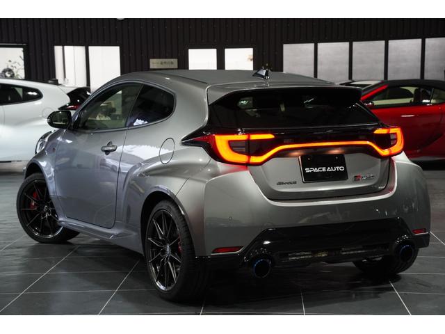 ＧＲヤリス ＲＺ　ハイパフォーマンス　／ナビＰＫＧ／クーリングＰＫＧ／ＨＫＳマフラー（3枚目）