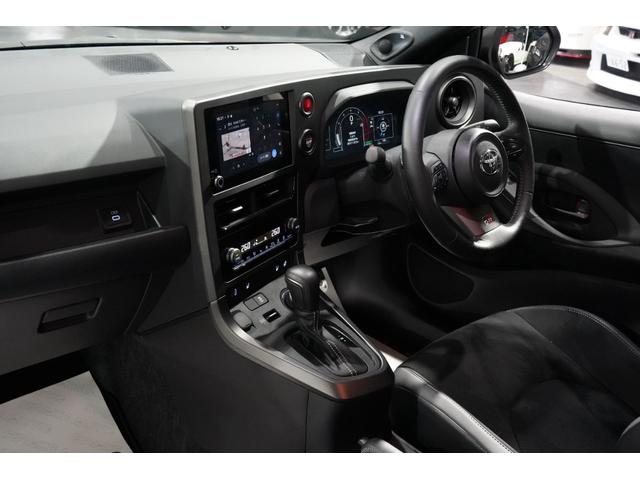 ＧＲヤリス ＲＺ　ハイパフォーマンス　／ナビＰＫＧ／クーリングＰＫＧ／ＨＫＳマフラー（14枚目）