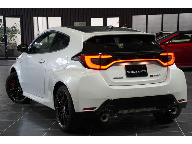 ＧＲヤリス ＲＺ　ハイパフォーマンス　／コンフォートＰＫＧ／マーブルカーボンルーフ（3枚目）