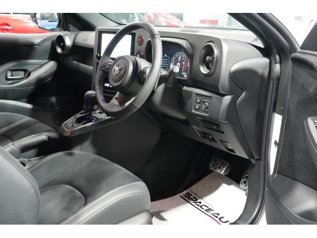 ＧＲヤリス ＲＺ　ハイパフォーマンス　／コンフォートＰＫＧ／マーブルカーボンルーフ（12枚目）