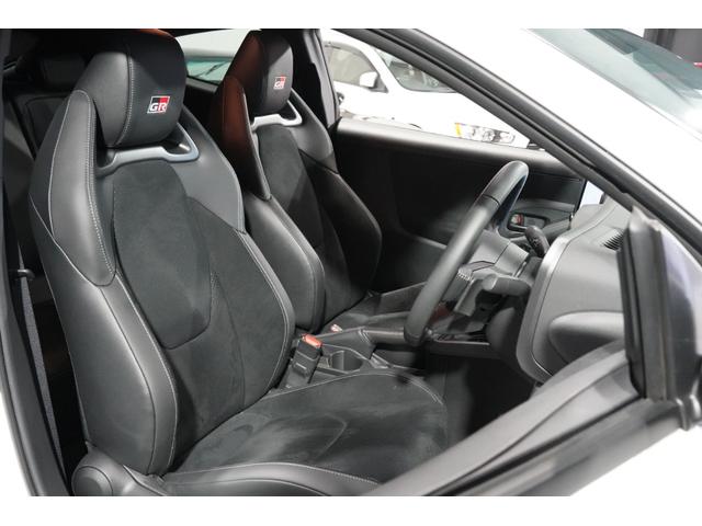 ＧＲヤリス ＲＺ　ハイパフォーマンス　／コンフォートＰＫＧ／マーブルカーボンルーフ（13枚目）