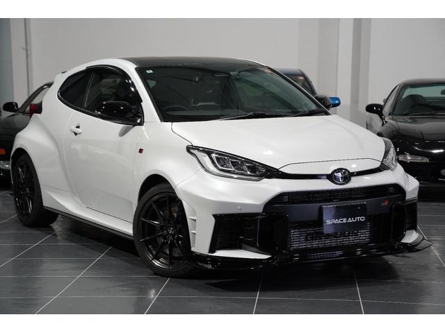 ＧＲヤリス ＲＺ　ハイパフォーマンス　／ＧＲエアロパーツ／クーリングＰＫＧ／ナビＰＫＧ／マーブルカーボンルーフ（2枚目）