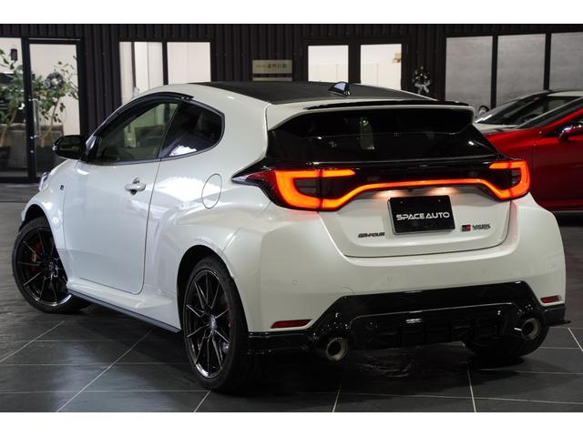 ＧＲヤリス ＲＺ　ハイパフォーマンス　／ＧＲエアロパーツ／クーリングＰＫＧ／ナビＰＫＧ／マーブルカーボンルーフ（3枚目）