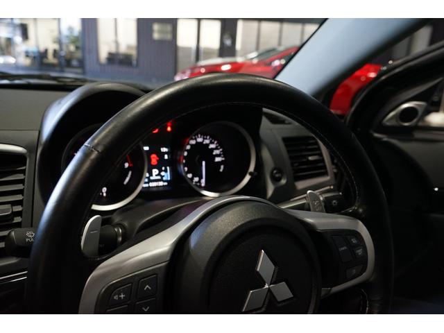 ランサー ＧＳＲプレミアムエボリューションＸ　／ハイパフォーマンスＰＫＧ／レカロレザーシート／ＢＢＳ１８インチアルミ／ロックフォードサウンド（30枚目）