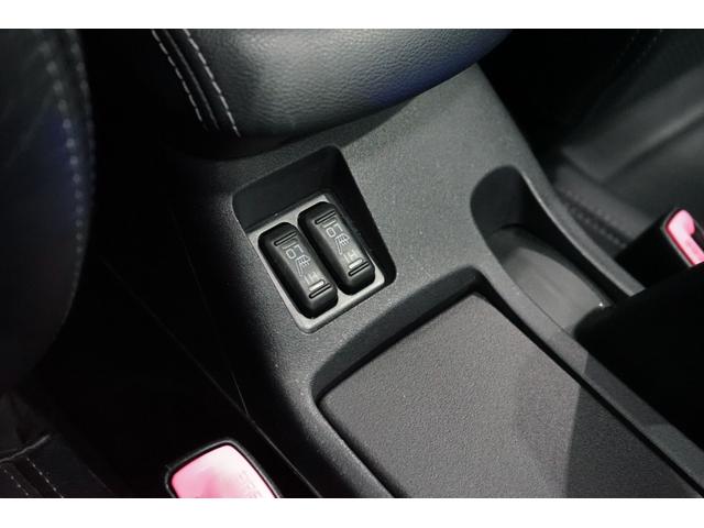 ランサー ＧＳＲプレミアムエボリューションＸ　／ハイパフォーマンスＰＫＧ／レカロレザーシート／ＢＢＳ１８インチアルミ／ロックフォードサウンド（31枚目）