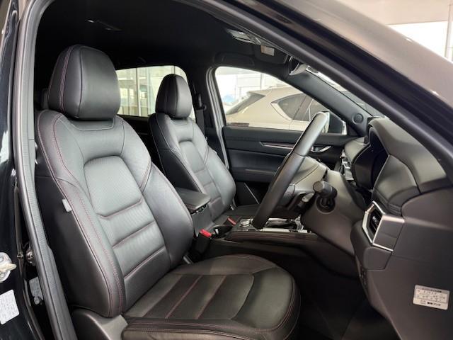 ＣＸ－５ ＸＤ　スポーツアピアランス　ＸＤ　スポーツ　アピアランス　自動ブレーキ、車線逸脱警報システム、パワーリフトゲート、電動シート、３６０°ビューモニター、レーダ（14枚目）