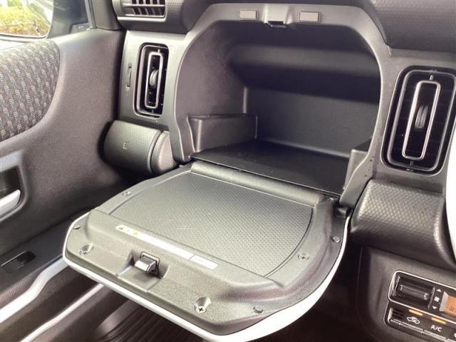 フレアクロスオーバー ハイブリッドＸＳ　ＨＹＢＲＩＤ　ＸＳ　ＣＶＴ　ＦＦ・２ＷＤ　メモリーナビゲーション　ＣＤ・ＤＶＤ　地デジＴＶ　Ｂｌｕｅｔｏｏｔｈ（9枚目）