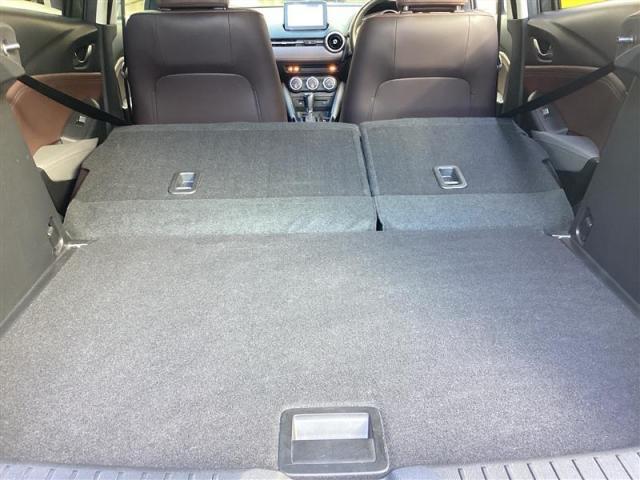 �㕔���Ȃ�|���΍X�ɍL�����Q�b�W�X�y�[�X���o���܂��B�A�E�g�h�A�փ��b�c�f�n�I