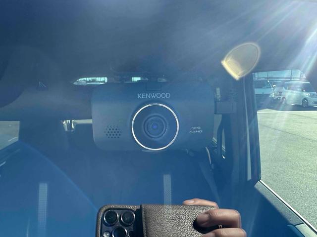Ｎ－ＢＯＸカスタム ＥＸ　ドライブレコーダー　ＥＴＣ　バックカメラ　両側電動スライドドア　ナビ　ＴＶ　クリアランスソナー　オートクルーズコントロール　レーンアシスト　衝突被害軽減システム　ＬＥＤヘッドランプ　スマートキー（3枚目）