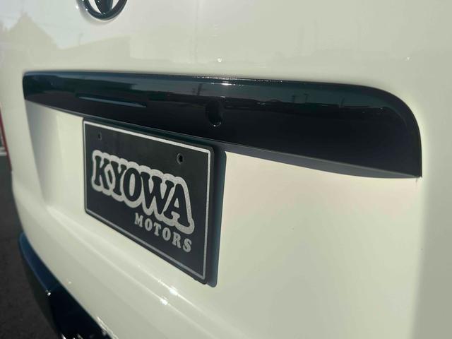 レジアスエースバン  スーパーGL ETC ナビ TV 電動格納ミラー AT ローダウン アルミホイール CD USB ABS 運転席エアバッグ(18枚目)