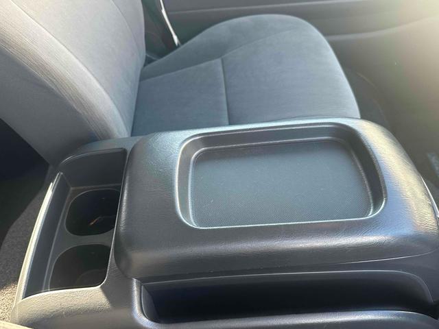 レジアスエースバン  スーパーGL ETC ナビ TV 電動格納ミラー AT ローダウン アルミホイール CD USB ABS 運転席エアバッグ(33枚目)