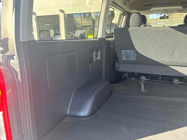 レジアスエースバン  スーパーGL ETC ナビ TV 電動格納ミラー AT ローダウン アルミホイール CD USB ABS 運転席エアバッグ(49枚目)