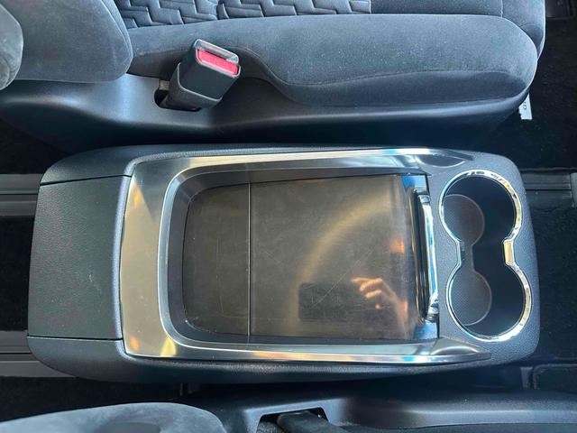 アルファード 2.5S Aパッケージ 4WD ドライブレコーダー ナビ TV クリアランスソナー オートクルーズコントロール 両側電動スライドドア LEDヘッドランプ スマートキー アイドリングストップ 電動格納ミラー 3列シート CVT(47枚目)