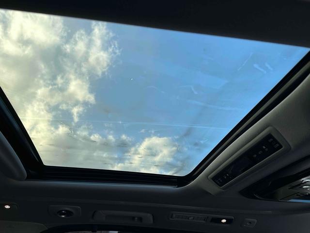 アルファードハイブリッド ＳＲ　４ＷＤ　ドライブレコーダー　ナビ　ＴＶ　クリアランスソナー　オートクルーズコントロール　レーンアシスト　衝突被害軽減システム　両側電動スライドドア　オートマチックハイビーム　ＬＥＤヘッドランプ（10枚目）