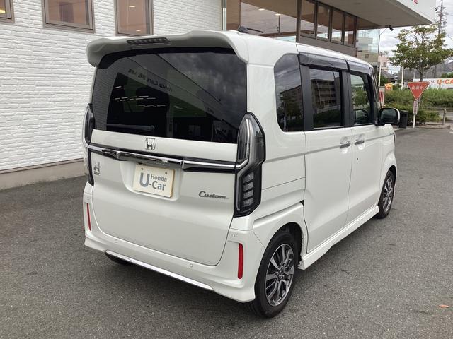 Ｎ－ＢＯＸカスタム Ｌ　ワンオーナー／禁煙車／ホンダ純正９インチナビ／　１オーナー　サイドエアバッグ　ナビＴＶ　Ａストップ　シートヒータ　点検記録簿　キーフリーシステム　ＬＥＤライト　リアカメ　クルーズコントロール　ＡＣ（8枚目）