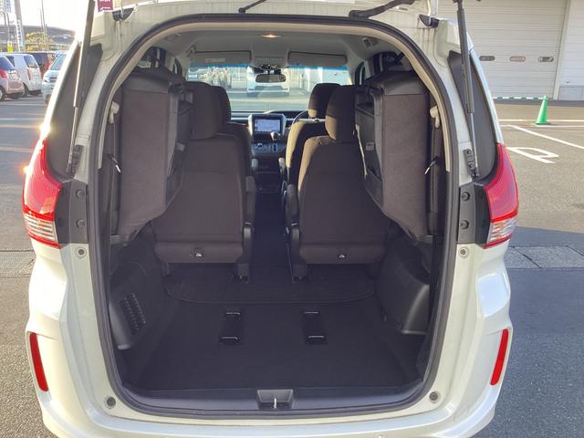 フリード Ｇ　当店試乗車・ホンダセンシング・純正ナビゲーション・ＥＴＣ・ドライブレコーダー・両側電動スライドドア　Ａクルーズ　記録簿　３列シート　カーテンエアバック　ＬＥＤヘッドライト　パワーウインドウ　地デジ（12枚目）