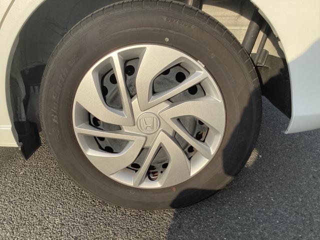 フリード Ｇ　当店試乗車・ホンダセンシング・純正ナビゲーション・ＥＴＣ・ドライブレコーダー・両側電動スライドドア　Ａクルーズ　記録簿　３列シート　カーテンエアバック　ＬＥＤヘッドライト　パワーウインドウ　地デジ（41枚目）