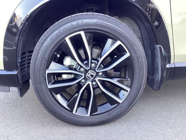 ヴェゼル ｅ：ＨＥＶＺ　ワンオーナー／禁煙車／ホンダ純正フルセグナビ　パノラミックビューモニター　１オナ　スマキ　フルオートエアコン　エアバッグ　両席エアバック　記録簿付　パワーウィンドウ　ＬＥＤランプ　クルーズＣ　ＡＢＳ（22枚目）