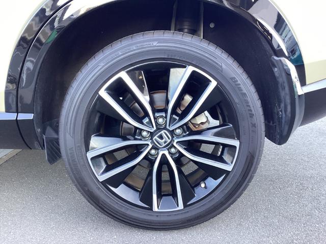 ヴェゼル ｅ：ＨＥＶＺ　ワンオーナー／禁煙車／ホンダ純正フルセグナビ　パノラミックビューモニター　１オナ　スマキ　フルオートエアコン　エアバッグ　両席エアバック　記録簿付　パワーウィンドウ　ＬＥＤランプ　クルーズＣ　ＡＢＳ（23枚目）