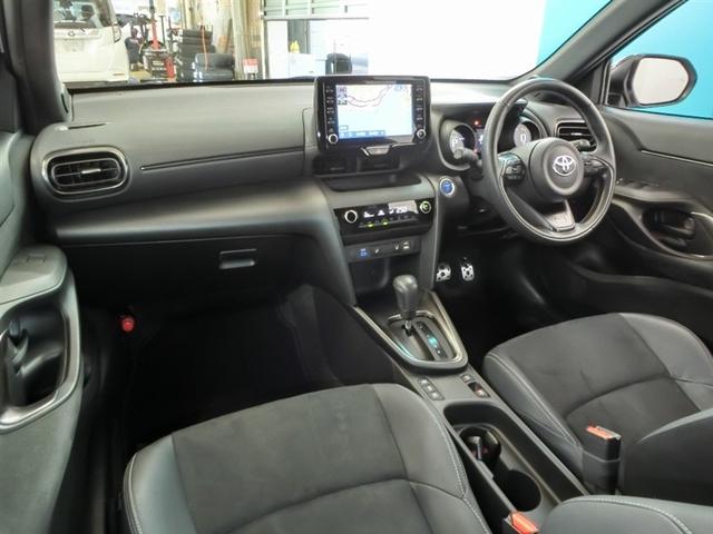 ヤリスクロス ハイブリッド GRスポーツ ハイブリッド 安全装備 衝突被害軽減システム 横滑り防止機能 ABS エアバッグ オートクルーズコントロール 盗難防止装置 バックカメラ ETC ドラレコ ミュージックプレイヤー接続可 スマートキー(24枚目)