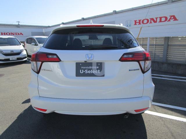 ヴェゼル ハイブリッドＺ・ホンダセンシング　８インチナビ　Ｂｌｕｅｔｏｏｔｈオーディオ　ＵＳＢ端子　ＨＤＭＩ　シートヒーター　前後ドラレコ　レーダーサポート　パワ－シ－ト　１オーナ－　ＤＶＤ再生機能　横滑り防止システム　バックアイカメラ　フルセ（3枚目）