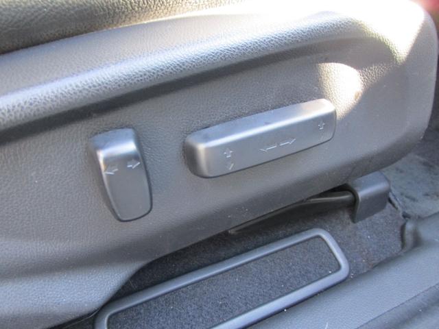 ヴェゼル ハイブリッドＺ・ホンダセンシング　８インチナビ　Ｂｌｕｅｔｏｏｔｈオーディオ　ＵＳＢ端子　ＨＤＭＩ　シートヒーター　前後ドラレコ　レーダーサポート　パワ－シ－ト　１オーナ－　ＤＶＤ再生機能　横滑り防止システム　バックアイカメラ　フルセ（28枚目）