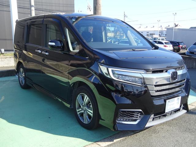 ステップワゴンスパーダ e:HEVスパーダGホンダセンシング 社外前後ドラレコ 純正9インチナビ ETC2.0 LEDライト ドライブレコーダ セキュリティアラーム カーテンエアバック 横滑り防止装置 クルーズコントロール Bカメラ USB接続 フルセグ AAC(9枚目)