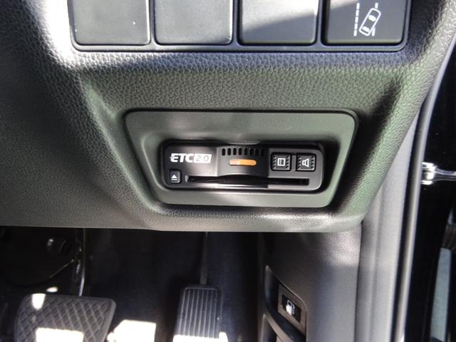 ステップワゴンスパーダ e:HEVスパーダGホンダセンシング 社外前後ドラレコ 純正9インチナビ ETC2.0 LEDライト ドライブレコーダ セキュリティアラーム カーテンエアバック 横滑り防止装置 クルーズコントロール Bカメラ USB接続 フルセグ AAC(36枚目)