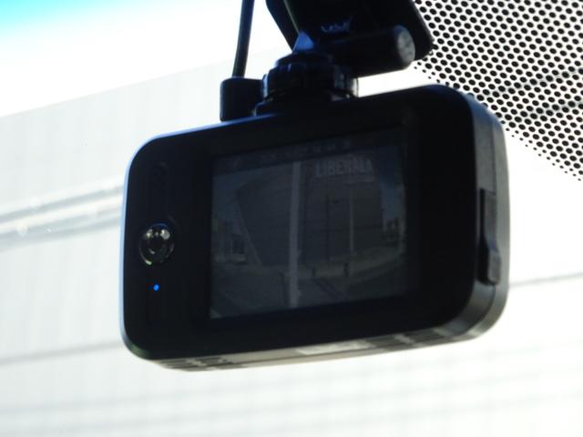 ステップワゴンスパーダ e:HEVスパーダGホンダセンシング 社外前後ドラレコ 純正9インチナビ ETC2.0 LEDライト ドライブレコーダ セキュリティアラーム カーテンエアバック 横滑り防止装置 クルーズコントロール Bカメラ USB接続 フルセグ AAC(45枚目)