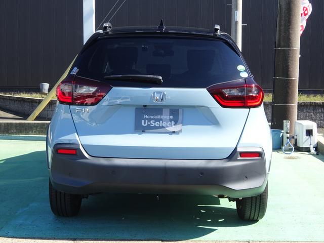 フィット クロスター　ＥＴＣ有　１オーナー　純正ドラレコ　純正８インチメモリナビ　ツートンカラー　地デジ　Ｂカメ　スマートキ　ナビＴＶ　Ａストップ　ＵＳＢ　カーテンエアバッグ　クルーズコントロール　オートエアコン　パワステ（6枚目）