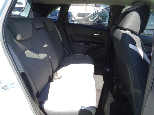 フィット クロスター　ＥＴＣ有　１オーナー　純正ドラレコ　純正８インチメモリナビ　ツートンカラー　地デジ　Ｂカメ　スマートキ　ナビＴＶ　Ａストップ　ＵＳＢ　カーテンエアバッグ　クルーズコントロール　オートエアコン　パワステ（28枚目）