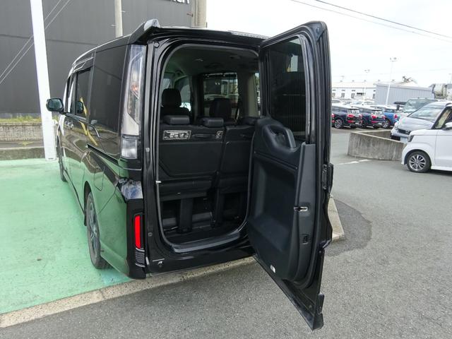 ステップワゴンスパーダ e:HEVスパーダG・EXホンダセンシング 1オーナー 禁煙車 純正メモリナビ 純正ドラレコ前後 天吊りモニター マルチビューカメラ ETC2.0 エアバック 地デジ クルコン サイドエアバッグ シ-トヒ-タ- 衝突軽減システム スマキー(13枚目)