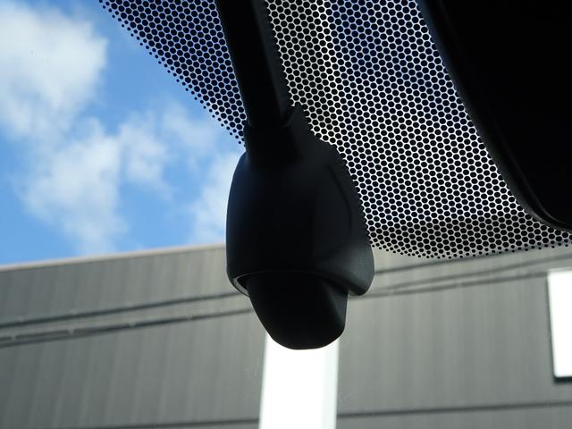 ステップワゴンスパーダ e:HEVスパーダG・EXホンダセンシング 1オーナー 禁煙車 純正メモリナビ 純正ドラレコ前後 天吊りモニター マルチビューカメラ ETC2.0 エアバック 地デジ クルコン サイドエアバッグ シ-トヒ-タ- 衝突軽減システム スマキー(50枚目)