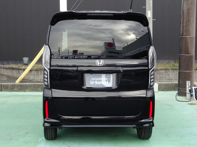 Ｎ－ＢＯＸカスタム Ｌターボ　純正メモリナビ　サイドカーテンエアバック　純正ドラレコ前後　ブラックエンブレム　地デジチューナー　衝突軽減ブレーキサポート　ＬＥＤヘッドライ　１オーナー　禁煙　アイドリングＳ　ターボエンジン　ＰＳ（6枚目）