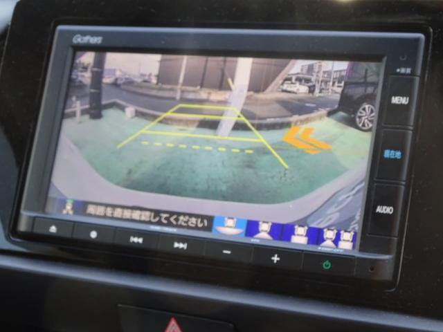 フィット ホーム 1オーナー 禁煙車 リアdeあんしん 純正メモリナビ 純正ドラレコ前後 衝突軽減ブレーキ ワンオーナー リアカメ LEDライト クリアランスソナー 記録簿付 エアバッグ iストップ スマ-トキ-(20枚目)