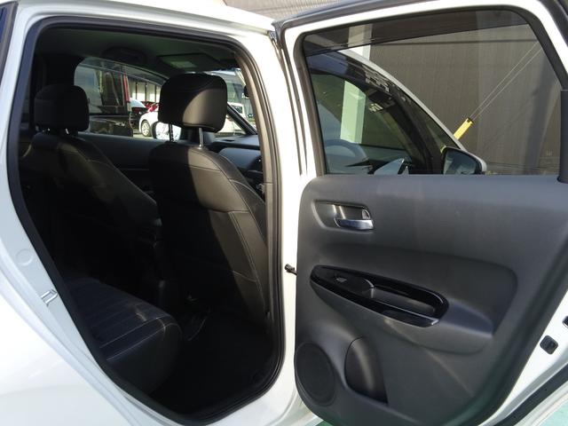 フィット ホーム 1オーナー 禁煙車 リアdeあんしん 純正メモリナビ 純正ドラレコ前後 衝突軽減ブレーキ ワンオーナー リアカメ LEDライト クリアランスソナー 記録簿付 エアバッグ iストップ スマ-トキ-(25枚目)