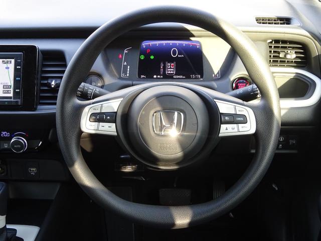 フィット ホーム 1オーナー 禁煙車 リアdeあんしん 純正メモリナビ 純正ドラレコ前後 衝突軽減ブレーキ ワンオーナー リアカメ LEDライト クリアランスソナー 記録簿付 エアバッグ iストップ スマ-トキ-(33枚目)