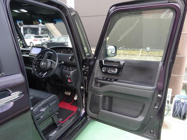 Ｎ－ＢＯＸカスタム Ｌターボ　純正メモリナビ　ＥＴＣ２．０　純正ドラレコ前後　無限マット　サイドステップガーニッシュ　地デジチューナー　衝突軽減ブレーキサポート　ＬＥＤヘッドライ　１オーナー　禁煙　アイドリングＳ　ターボエンジン（21枚目）