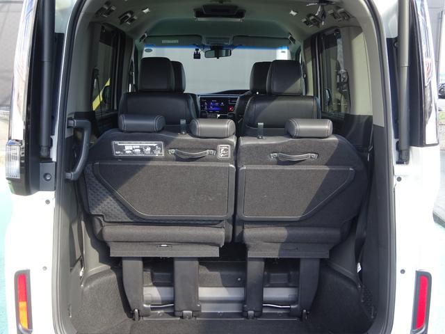 ステップワゴンスパーダ ｅ：ＨＥＶスパーダＧ・ＥＸホンダセンシング　純正ナビ　社外ドラレコ前　１オーナー　フリップダウンモニター　エアバック　地デジ　クルコン　サイドエアバッグ　シ－トヒ－タ－　衝突軽減システム　スマキー　ＬＥＤランプ　禁煙　ＵＳＢ接続　ＡＢＳ　ＥＴＣ（31枚目）