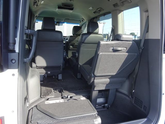 ステップワゴンスパーダ ｅ：ＨＥＶスパーダＧ・ＥＸホンダセンシング　純正ナビ　社外ドラレコ前　１オーナー　フリップダウンモニター　エアバック　地デジ　クルコン　サイドエアバッグ　シ－トヒ－タ－　衝突軽減システム　スマキー　ＬＥＤランプ　禁煙　ＵＳＢ接続　ＡＢＳ　ＥＴＣ（32枚目）