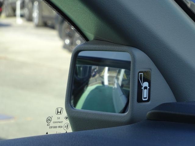 ステップワゴンスパーダ ｅ：ＨＥＶスパーダＧ・ＥＸホンダセンシング　純正ナビ　社外ドラレコ前　１オーナー　フリップダウンモニター　エアバック　地デジ　クルコン　サイドエアバッグ　シ－トヒ－タ－　衝突軽減システム　スマキー　ＬＥＤランプ　禁煙　ＵＳＢ接続　ＡＢＳ　ＥＴＣ（48枚目）