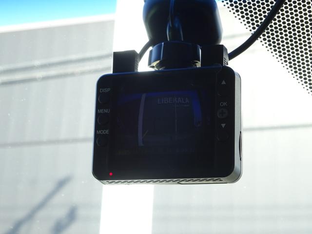 ステップワゴンスパーダ ｅ：ＨＥＶスパーダＧ・ＥＸホンダセンシング　純正ナビ　社外ドラレコ前　１オーナー　フリップダウンモニター　エアバック　地デジ　クルコン　サイドエアバッグ　シ－トヒ－タ－　衝突軽減システム　スマキー　ＬＥＤランプ　禁煙　ＵＳＢ接続　ＡＢＳ　ＥＴＣ（52枚目）