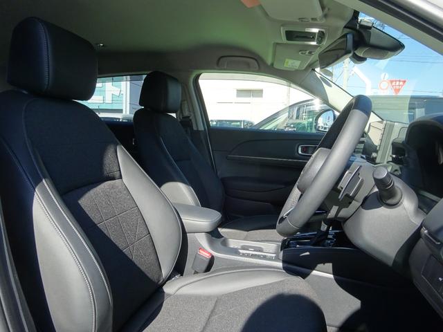 ヴェゼル ｅ：ＨＥＶＺ　ＥＴＣ２．０　フロントカメラ　ブラインドスポット　コネクトナビ　純正ドラレコ前後　パワーリアゲート　衝突回避支援ブレーキ機能　パノラミックビューモニター　１オナ　スマキ　Ｐトランク　フルオートエアコン（29枚目）