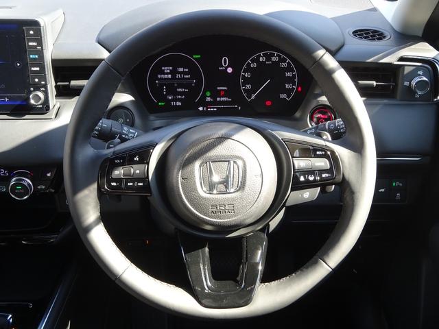 ヴェゼル ｅ：ＨＥＶＺ　ＥＴＣ２．０　フロントカメラ　ブラインドスポット　コネクトナビ　純正ドラレコ前後　パワーリアゲート　衝突回避支援ブレーキ機能　パノラミックビューモニター　１オナ　スマキ　Ｐトランク　フルオートエアコン（32枚目）