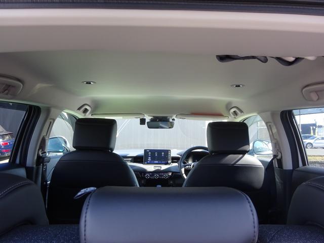 ヴェゼル ｅ：ＨＥＶＺ　ＥＴＣ２．０　フロントカメラ　ブラインドスポット　コネクトナビ　純正ドラレコ前後　パワーリアゲート　衝突回避支援ブレーキ機能　パノラミックビューモニター　１オナ　スマキ　Ｐトランク　フルオートエアコン（33枚目）